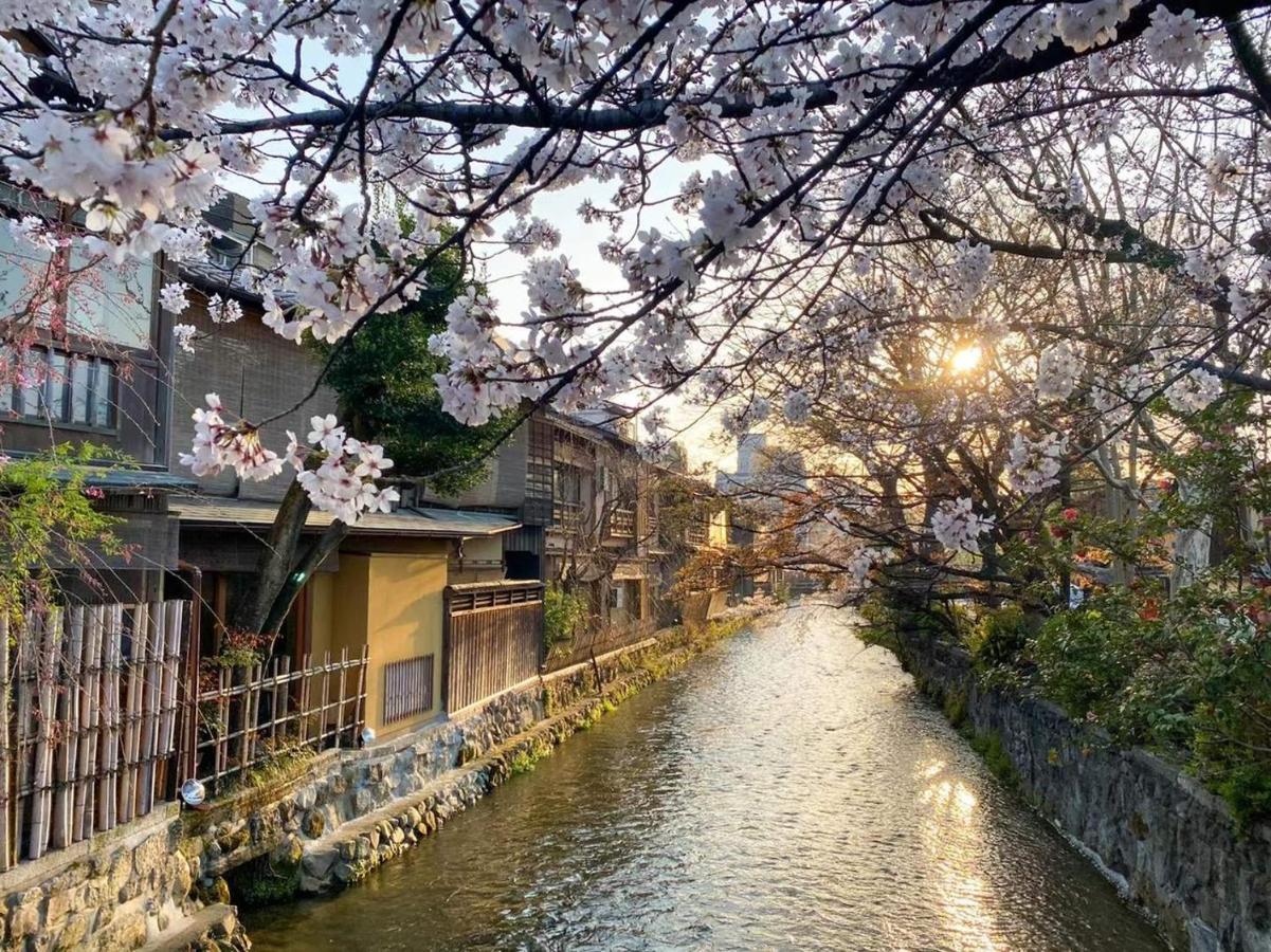 Rinn Gion Shirakawa Kyoto Buitenkant foto
